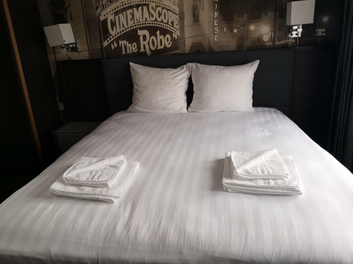 Hotel De Lis Lisse Ngoại thất bức ảnh